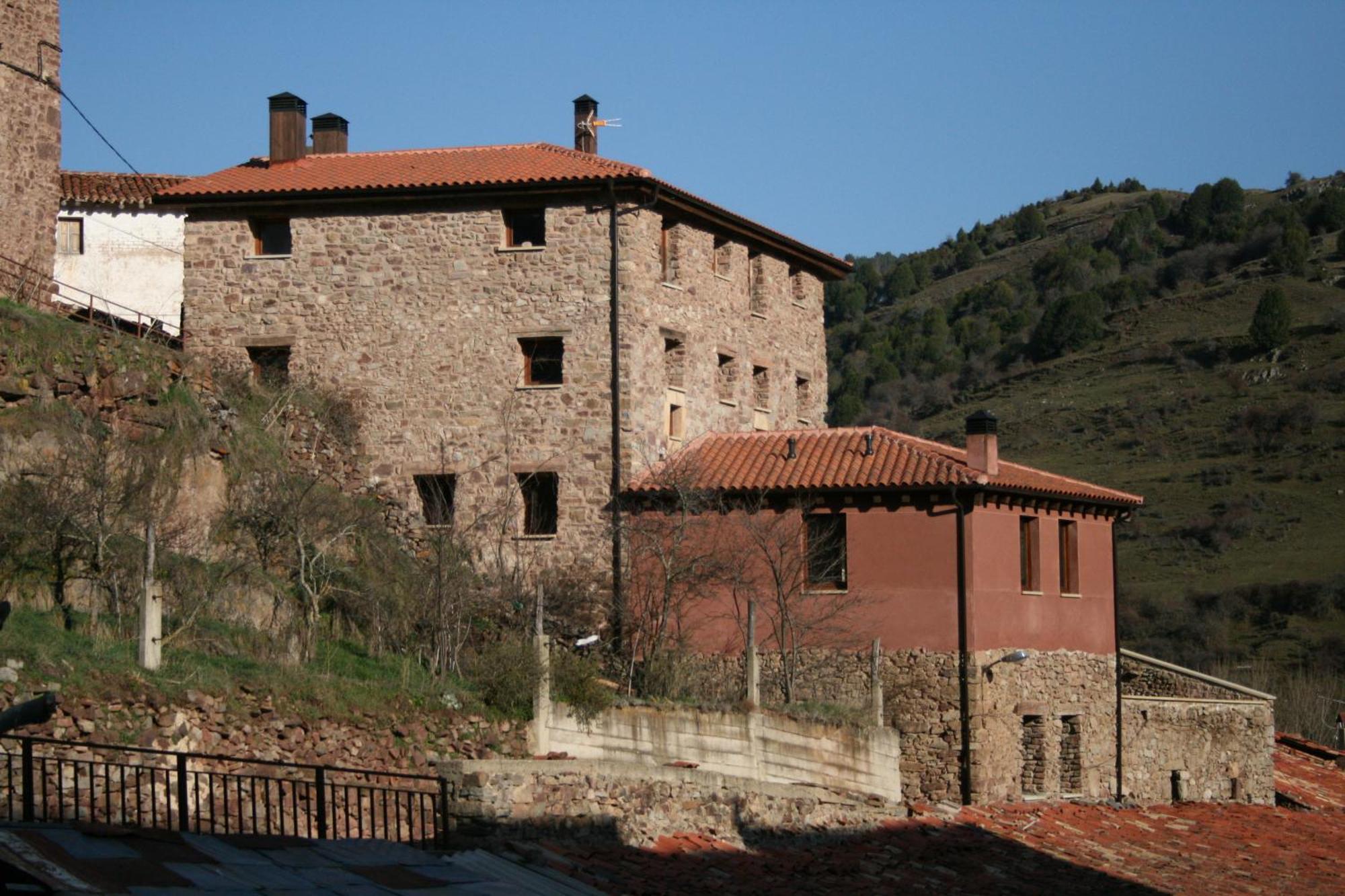 Posada Real La Almazuela Montenegro de Cameros Dış mekan fotoğraf